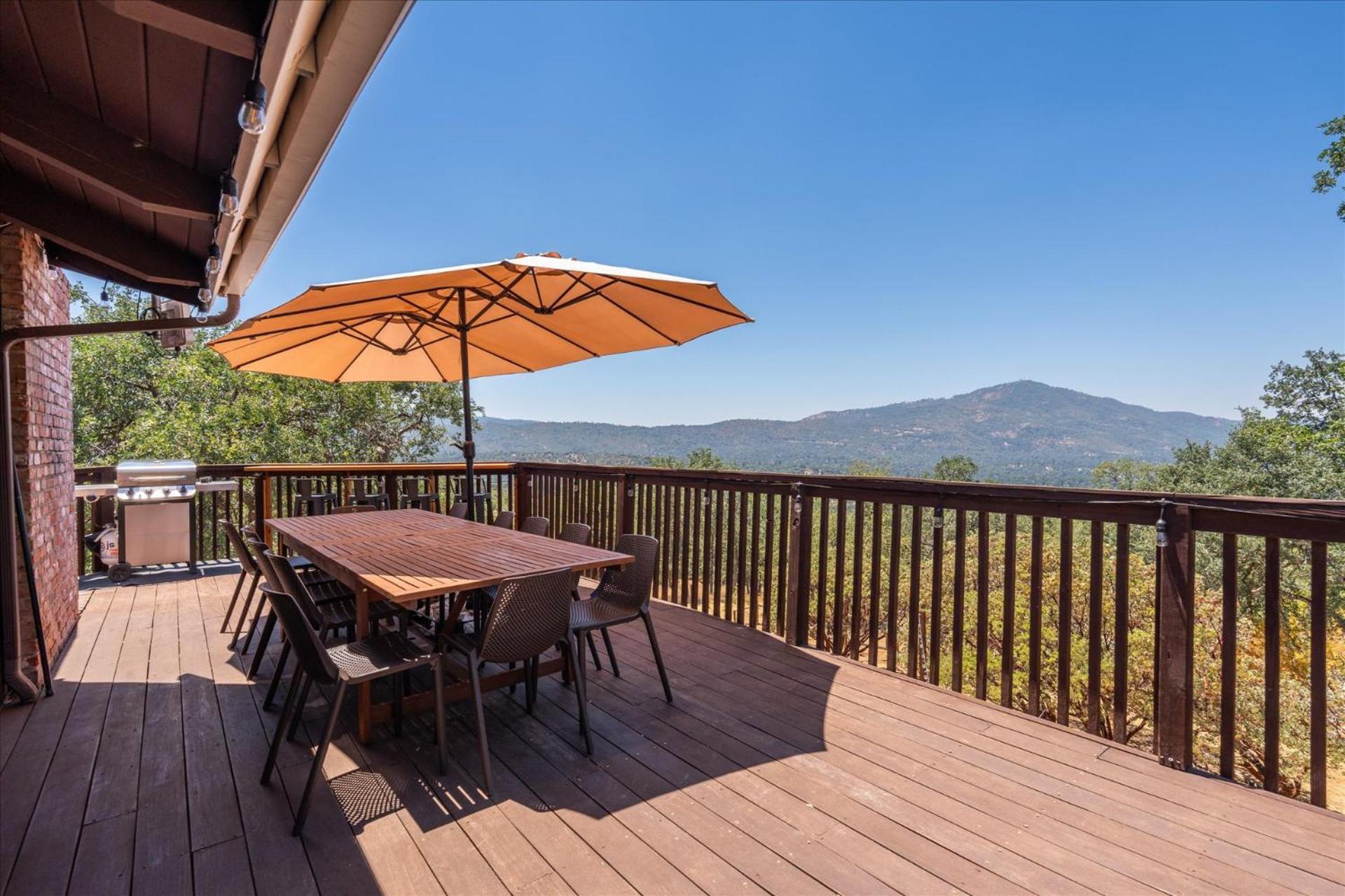Yosemite Lookout Lodge W/ Hot Tub, Firepits, Game Room, And More Oakhurst Exterior foto