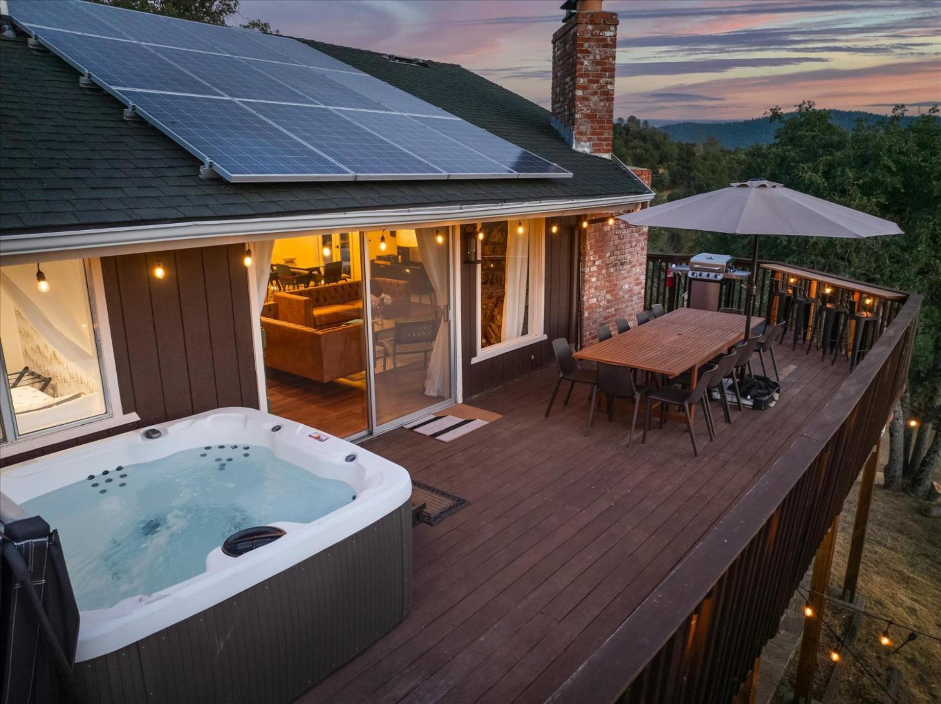 Yosemite Lookout Lodge W/ Hot Tub, Firepits, Game Room, And More Oakhurst Exterior foto