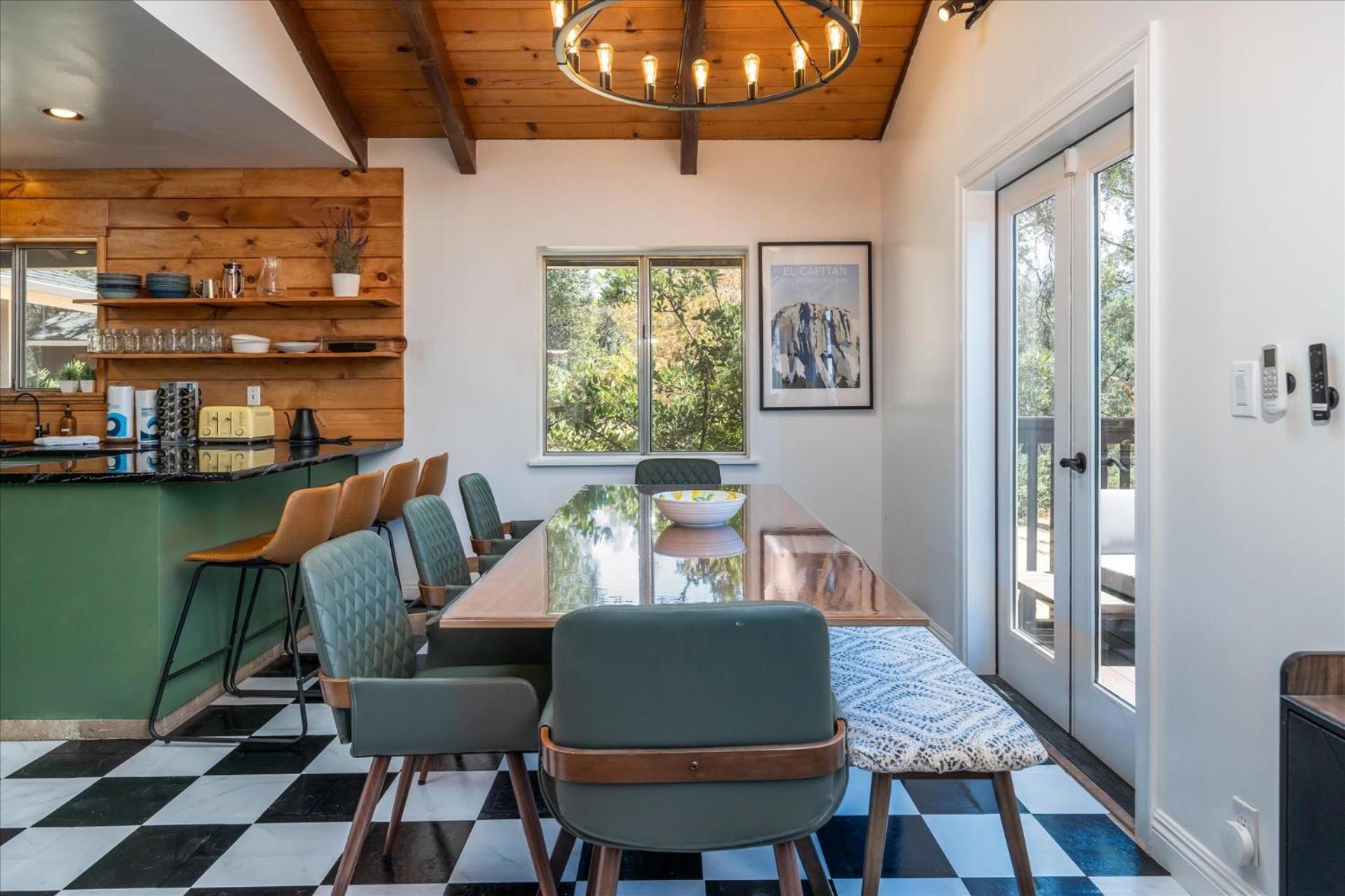 Yosemite Lookout Lodge W/ Hot Tub, Firepits, Game Room, And More Oakhurst Exterior foto