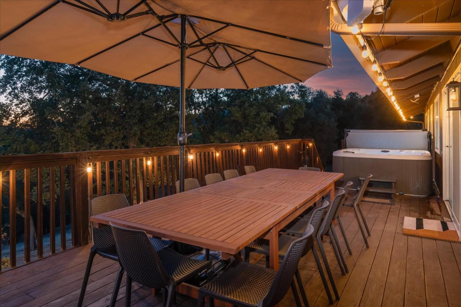 Yosemite Lookout Lodge W/ Hot Tub, Firepits, Game Room, And More Oakhurst Exterior foto