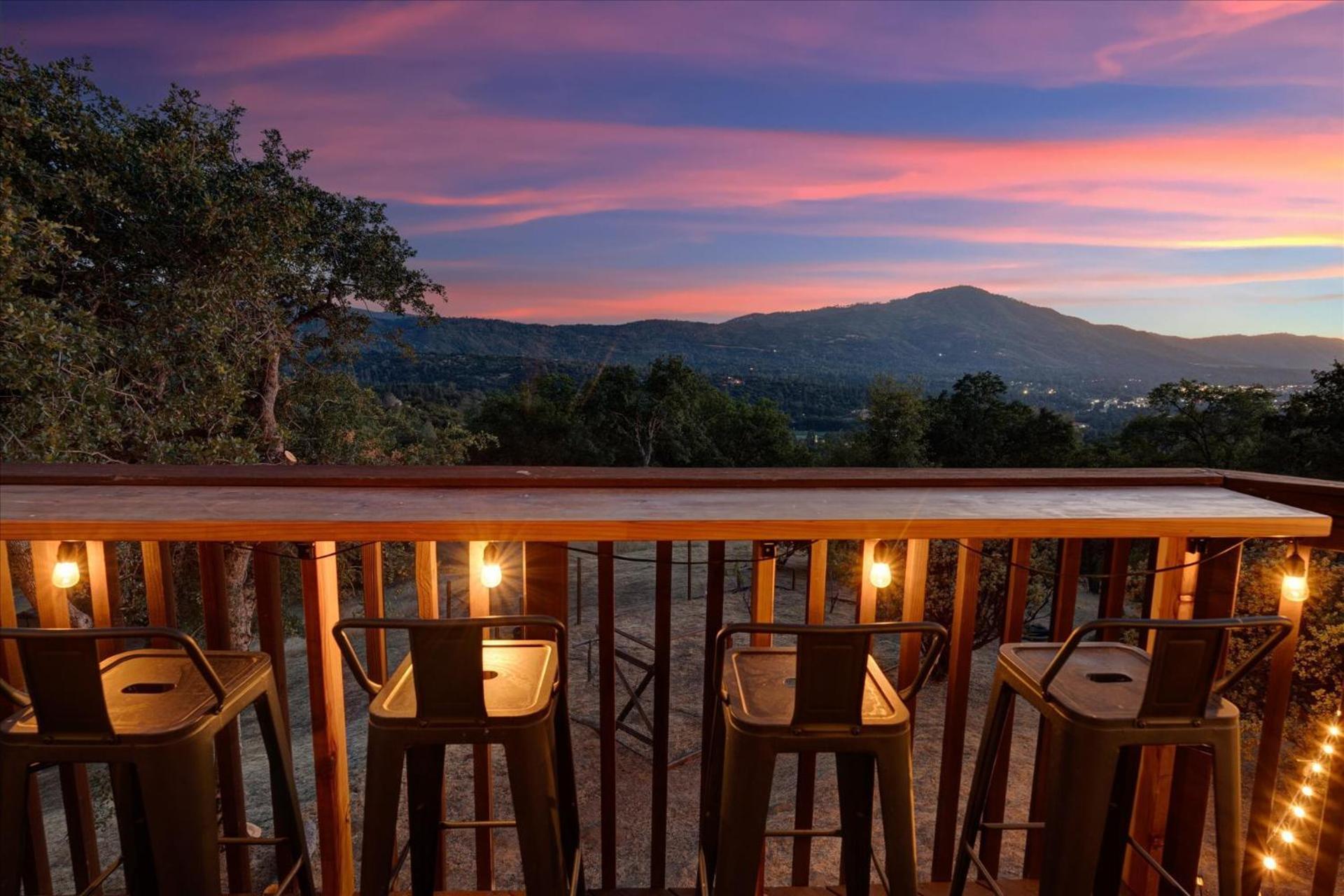 Yosemite Lookout Lodge W/ Hot Tub, Firepits, Game Room, And More Oakhurst Exterior foto