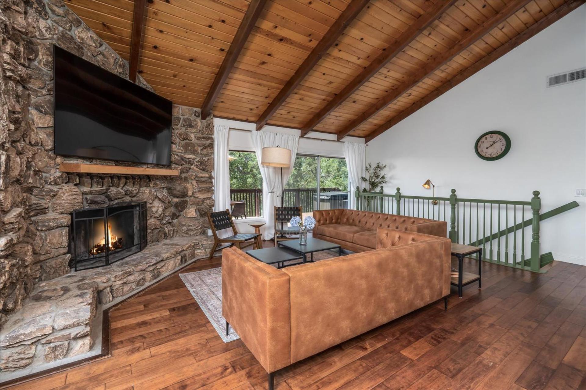 Yosemite Lookout Lodge W/ Hot Tub, Firepits, Game Room, And More Oakhurst Exterior foto
